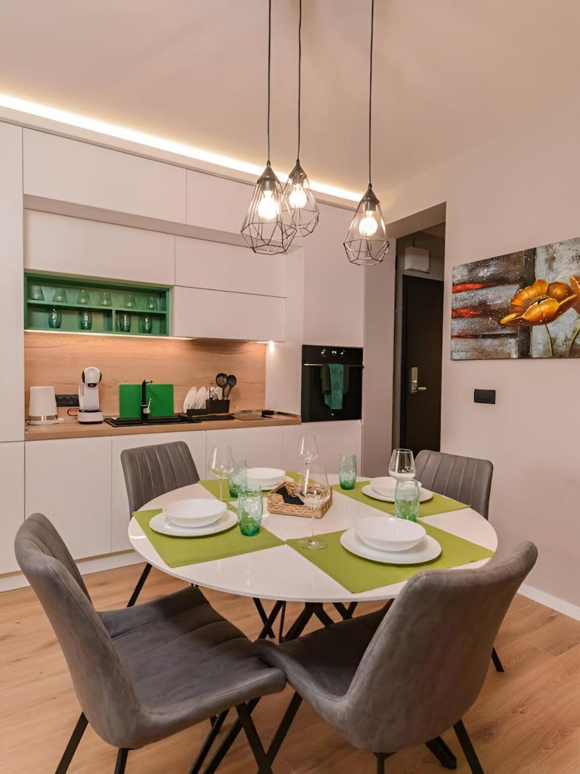 Urban Eden - Lux & Style, 2-Bedroom, 2-Bathroom Sofia Eksteriør billede